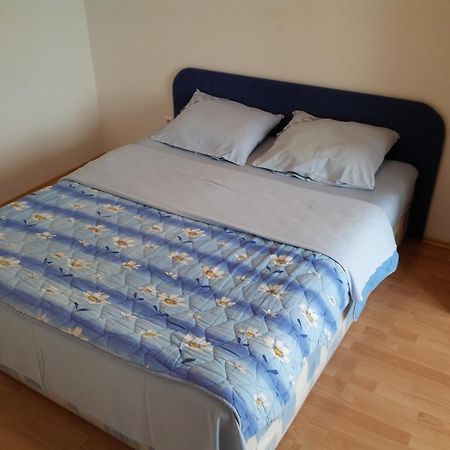 ביוגראד נה מורו Apartments Angie חדר תמונה