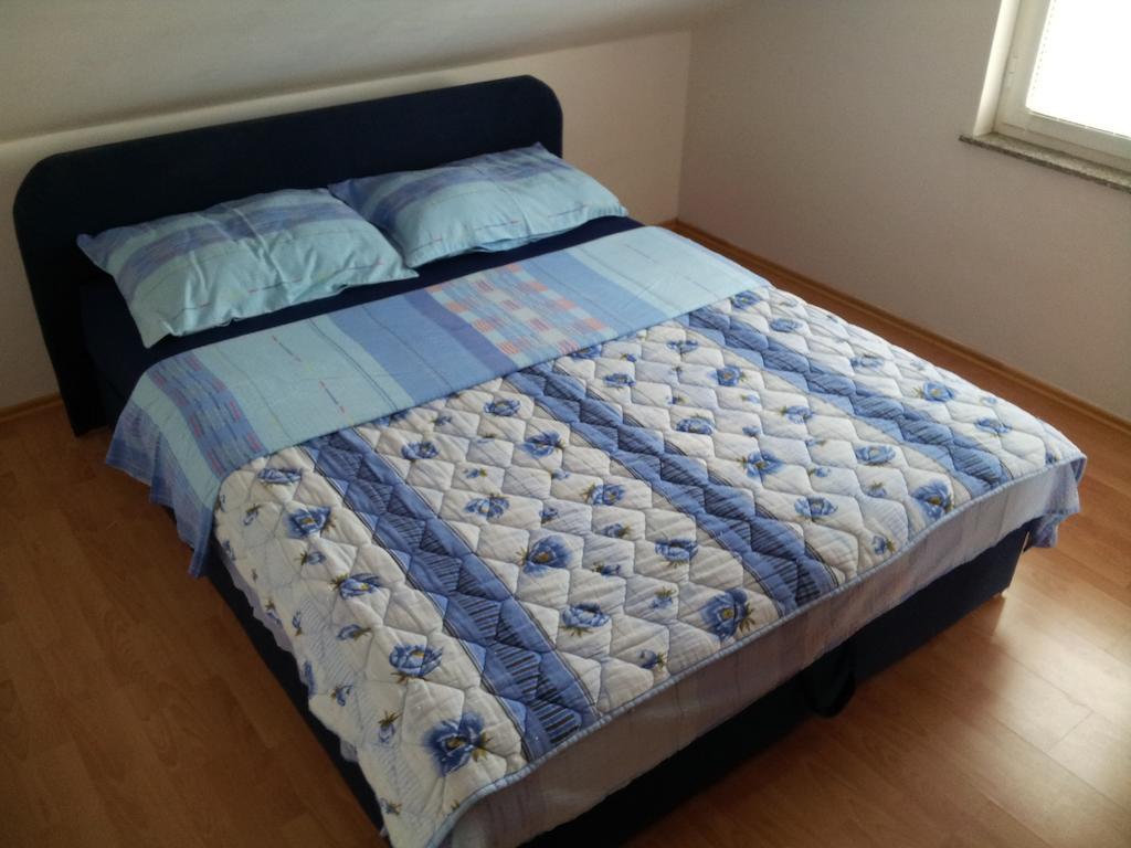 ביוגראד נה מורו Apartments Angie מראה חיצוני תמונה