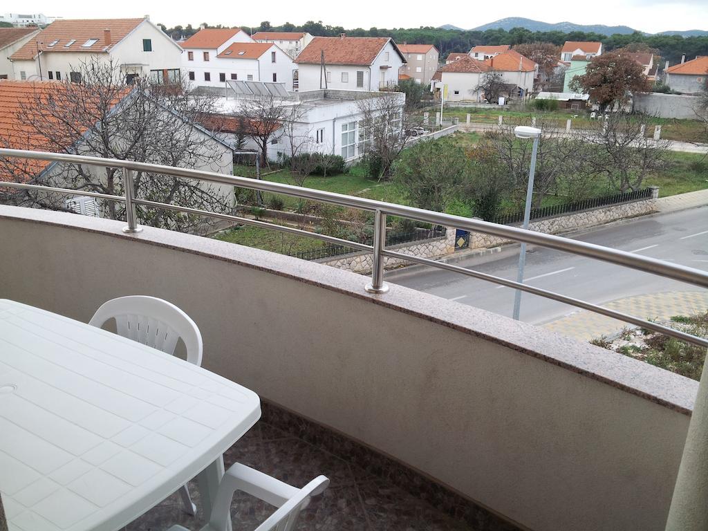 ביוגראד נה מורו Apartments Angie מראה חיצוני תמונה