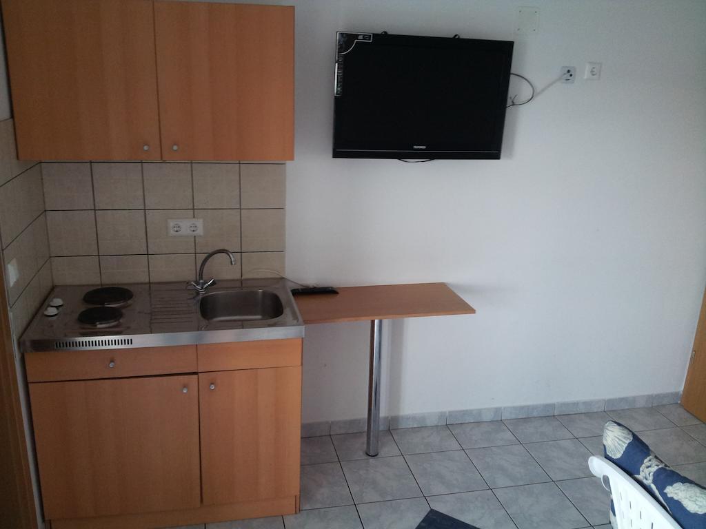 ביוגראד נה מורו Apartments Angie מראה חיצוני תמונה