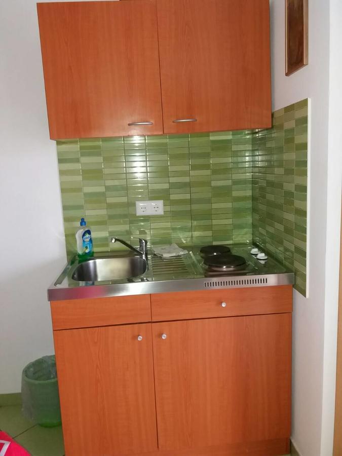 ביוגראד נה מורו Apartments Angie מראה חיצוני תמונה